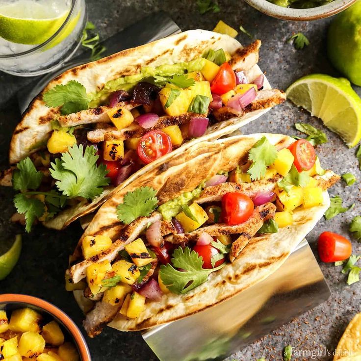 Sweet & Smoky Grilled Pineapple Tacos